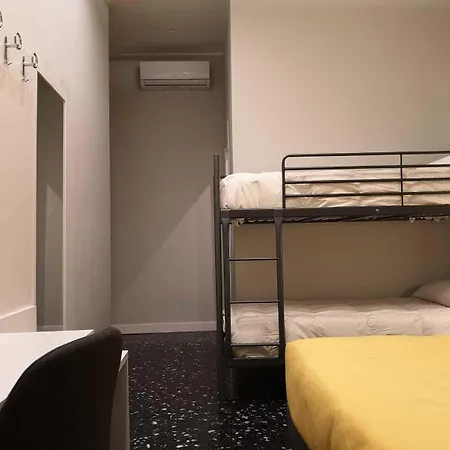 Beverello בית הארחה 4*