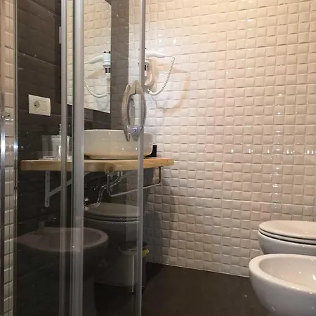 Beverello בית הארחה